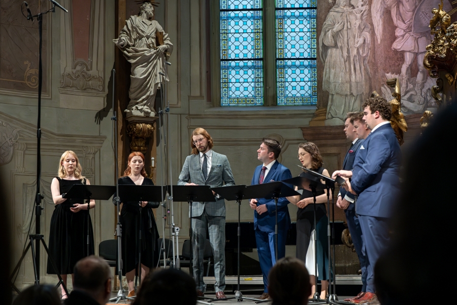VOCES8 – Umění exprese: Hudba renesance, 29. dubna 2025, Kostel sv. Šimona a Judy, Praha (zdroj Symfonický orchestr hl. m. Prahy FOK, foto Petr Dyrc)