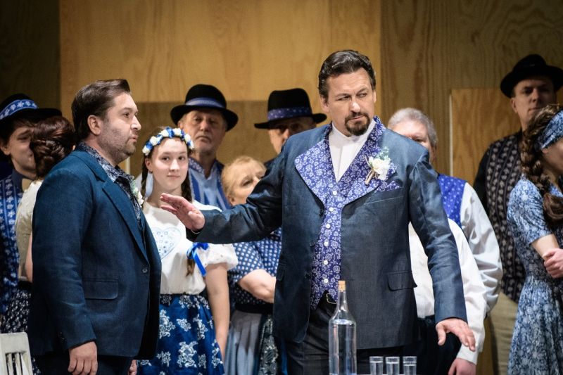 Bedřich Smetana: Hubička – Richard Samek, Martin Bárta, Divadlo J. K. Tyla v Plzni (zdroj Divadlo J. K. Tyla v Plzni)