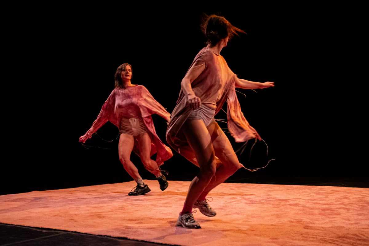 Eva Priečková a Zuzana Žabková – Weak Women (foto Karel Kunc)