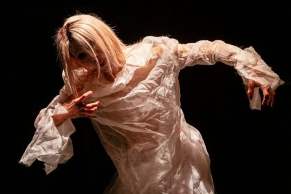 Ken Mai – Flesh to Ashes (foto Zuzana Lazarová)