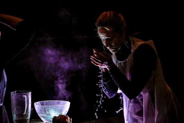 Chorál ve vodojemech II: Aqua, 17. dubna 2025, Vodojemy Žlutý kopec, Vodojem č. 1, Brno – Klára Šiška (foto Marek Olbrzymek)