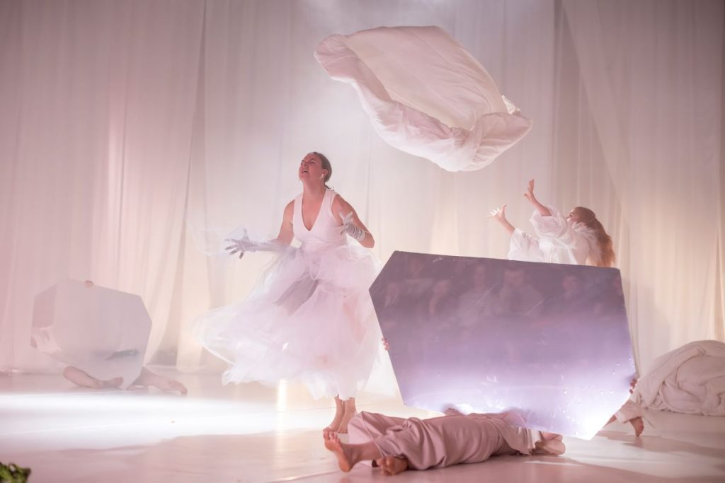 Johana Pocková, Sabina Palán Bočková: Fairy Tales (foto Vojtěch Brtnický)