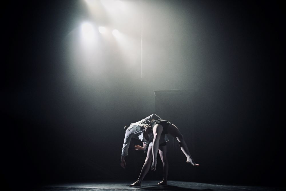 People Watching: Play Dead (foto František Ortmann)