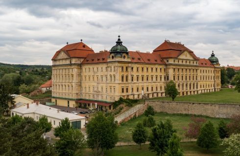 Lounský klášter (zdroj Silberbauerovo hudební Podyjí)