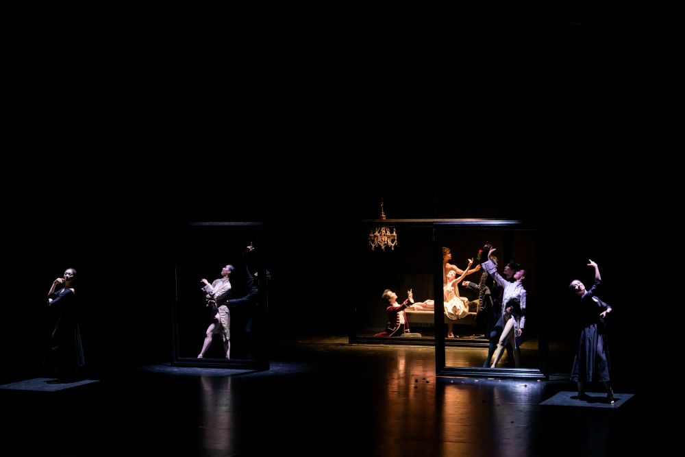 Tokyo City Ballet v L’heure bleue Jiřího Bubeníčka (foto Serghei Gherciu)