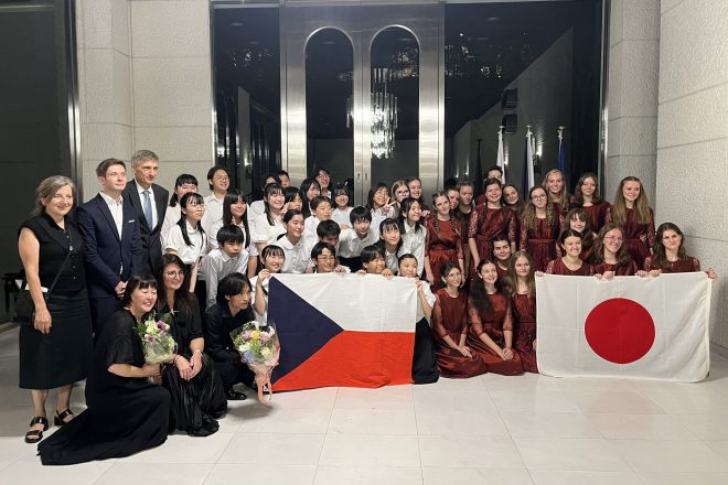 Dětský pěvecký sbor Českého rozhlasu v Japonsku (zdroj Český rozhlas)