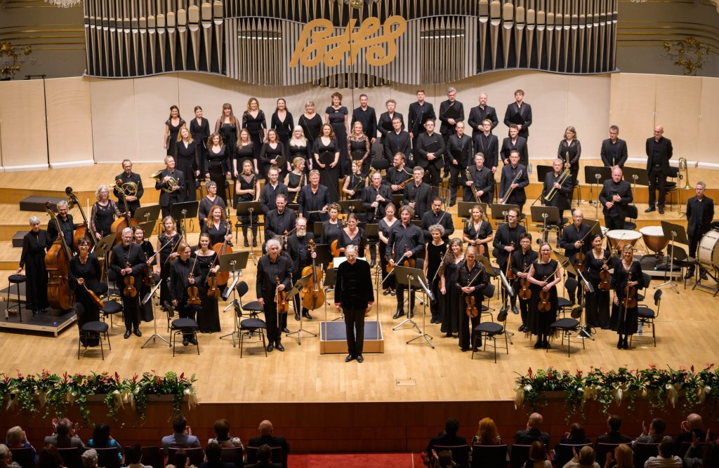 Sir John Eliot Gardiner, The Constellation Choir & Orchestra, 20. září 2025,Koncertní síň Slovenské filharmonie, Bratislava  (zdroj Slovenská filharmonie, foto A. Trizuljak)
