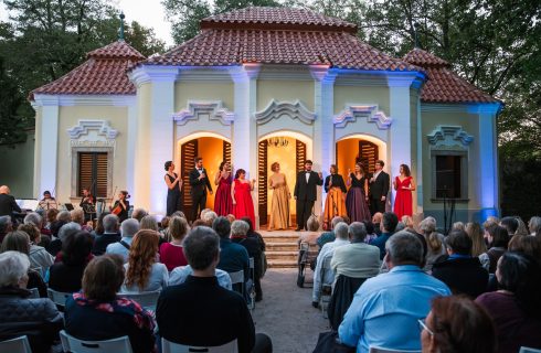 Letní noc světových árií a písní, 6. září 2025, zámek Liteň (zdroj Festival Jarmily Novotné)