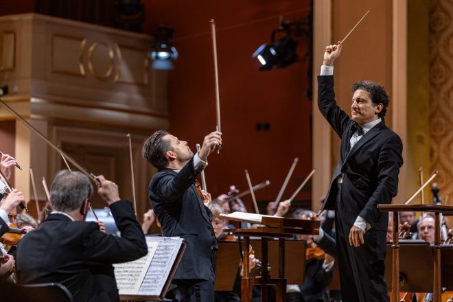Dvořákova Praha: Julian Rachlin hraje Sibelia, 6. září 2025, Rudolfinum, Dvořákova síň – Julian Rachlin, Alain Altinoglu a Frankfurtský rozhlasový symfonický orchestr (zdroj Dvořákova Praha)