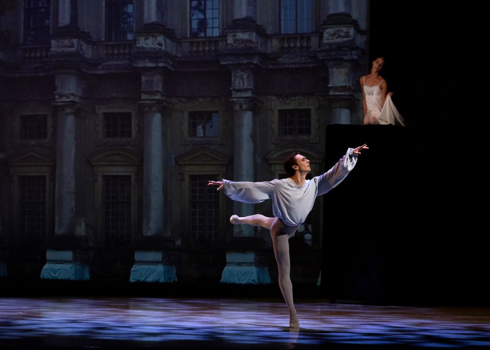 Balet Gala MDO 2025, Romeo a Julie (Adéla Bendová, Iván Sánchez Fernández, foto Tereza Hrubá)