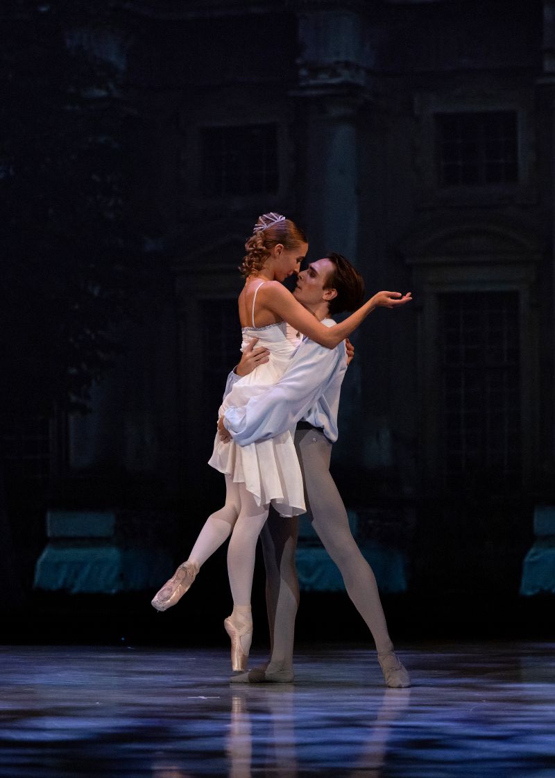 Balet Gala MDO 2025, Romeo a Julie (Adéla Bendová, Iván Sánchez Fernández, foto Tereza Hrubá)