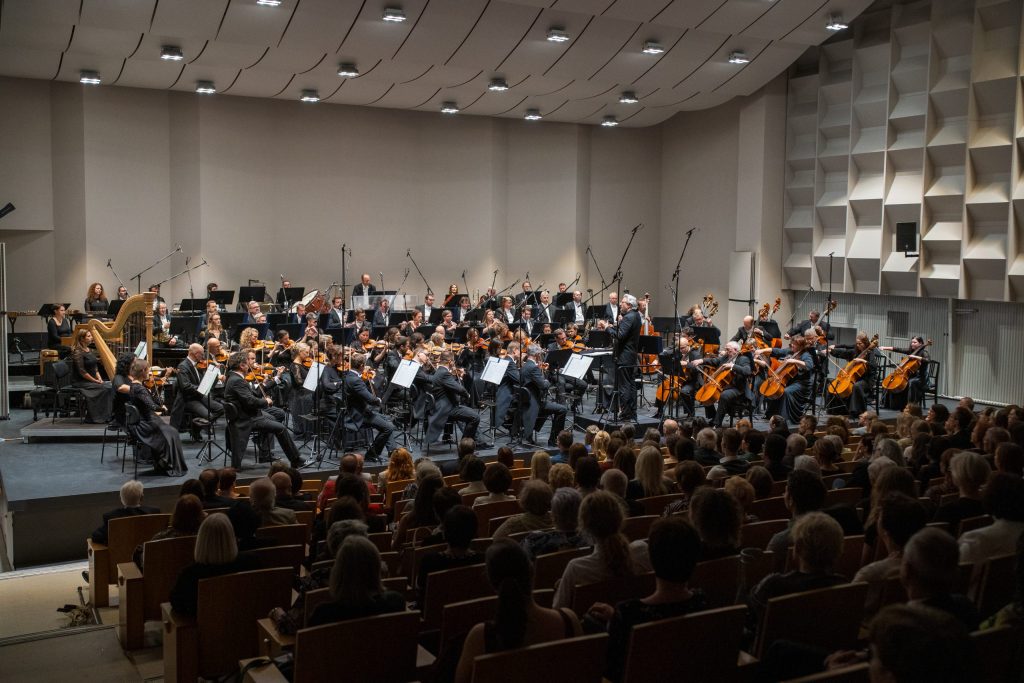 Zahajovací koncert Janáčkovy filharmonie Ostrava, 11. září 2025, Kino Vesmír, Ostrava (zdroj Janáčkova filharmonie Ostrava, foto Petr Hrubeš)