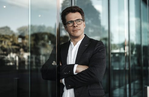 Jakub Hrůša (foto Ian Ehm)