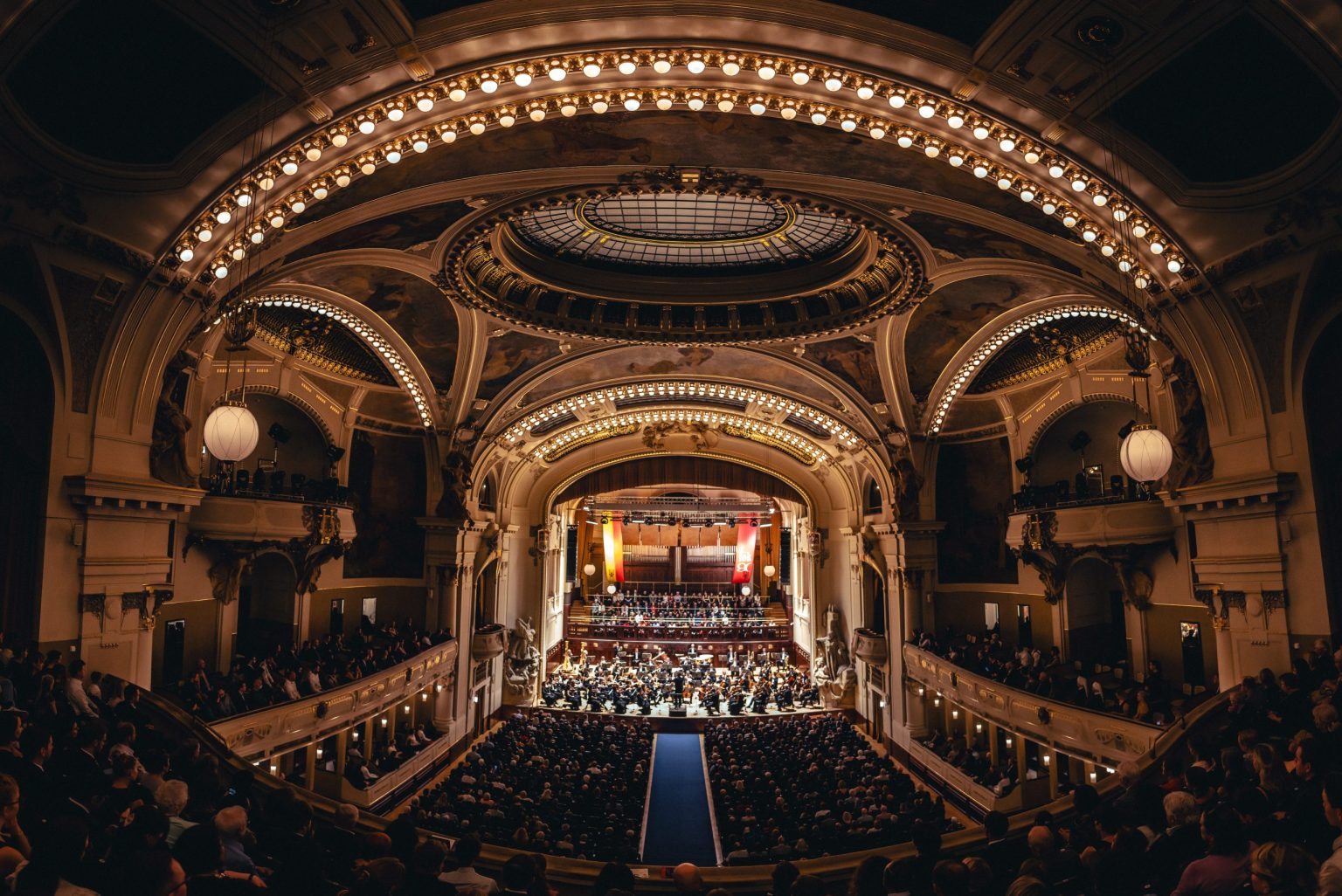 Symfonický orchestr hl. m. Prahy FOK (foto Petr Chodura)
