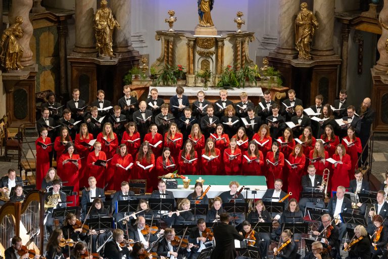 Jakub Klecker, Filharmonie Bohuslava Martinů, Český filharmonický sbor Brno, 18. října 2025, chrám Panny Marie Sněžné, Olomouc (zdroj Podzimní festival duchovní hudby)