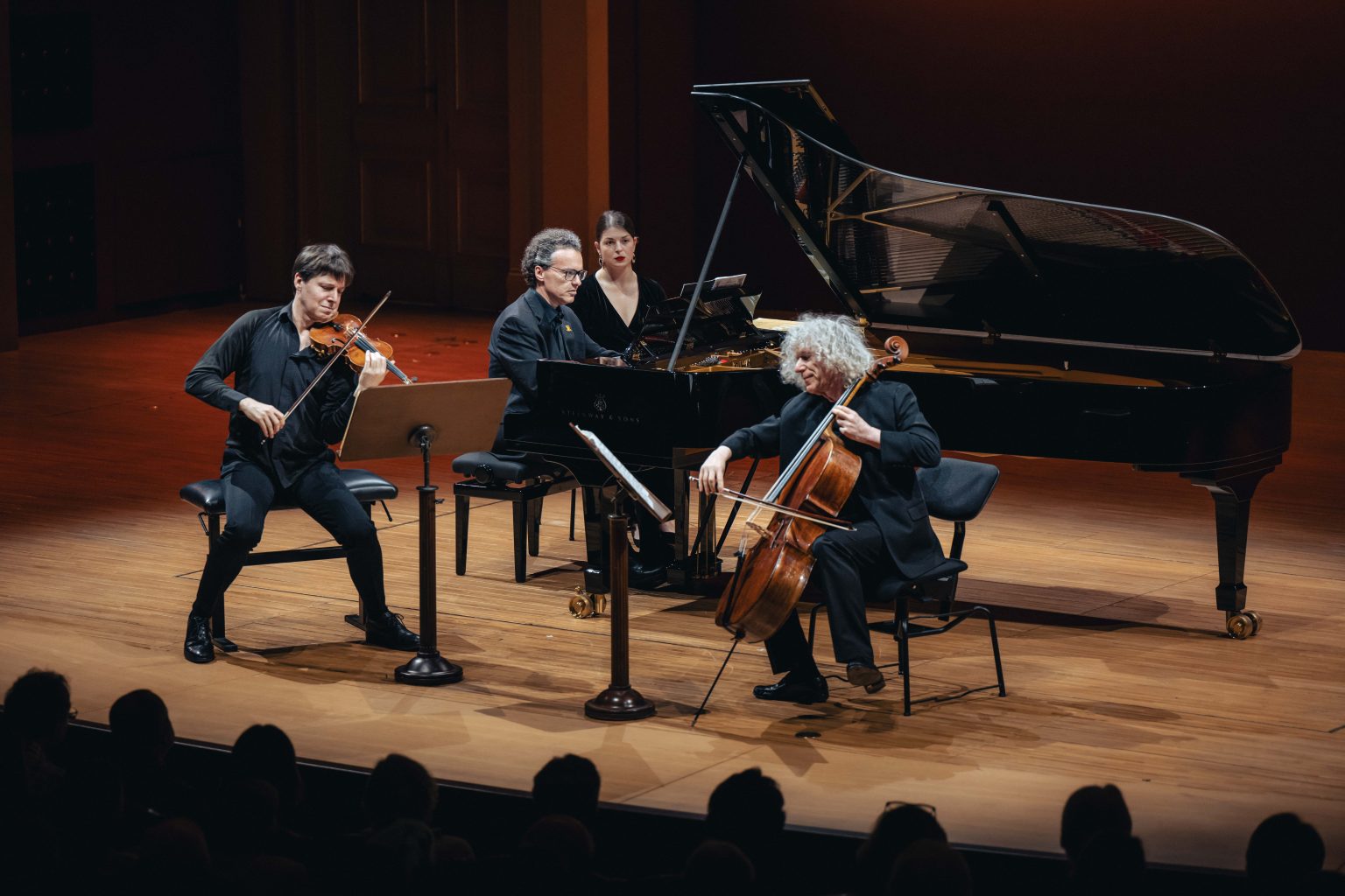 Český spolek pro komorní hudbu: Bell, Isserlis, Kissin, 29. září 2025, Rudolfinum, Dvořákova síň (foto Petr Chodura)