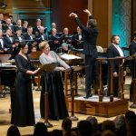 Anna Gorjačova, Kateřina Kněžíková, Lukáš Vasilek, Denys Pivnickij, Domen Križaj, Pražský filharmonický sbor, 7. října 2025, Rudolfinum, Praha (zdroj Pražský filharmonický sbor, foto Petra Hajská)