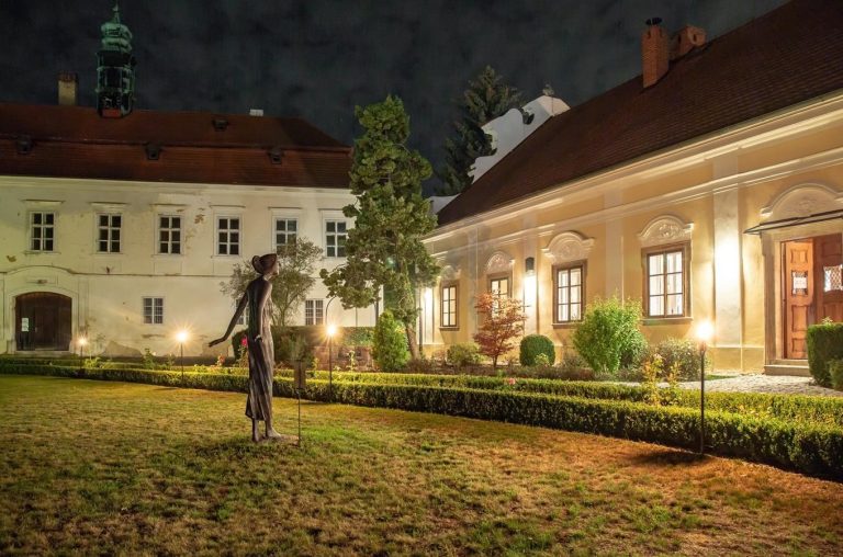 Zámek Liteň (zdroj Kudy z nudy)