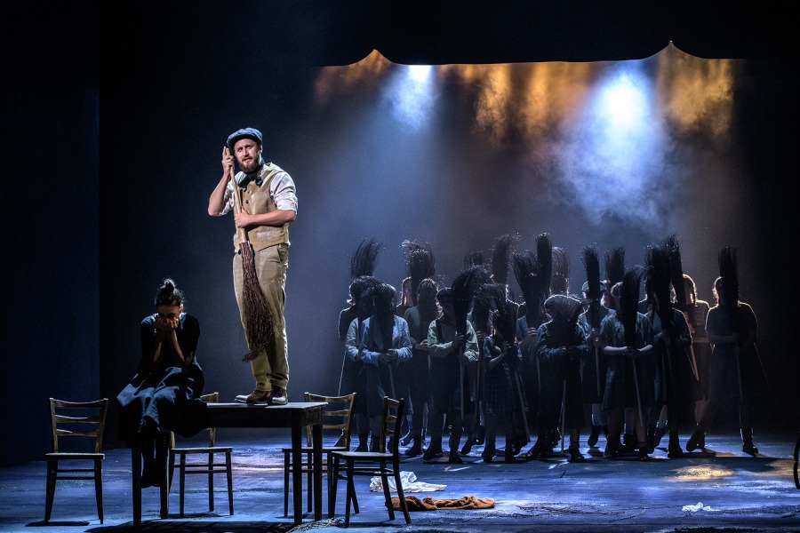 Engelbert Humperdinck: Jeníček a Mařenka (foto Martina Root)