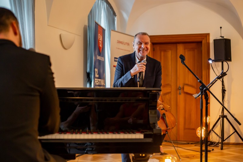 Festival Jarmily Novotné: Koncert Štefana Margity, 16. dubna 2023, Zámek Liteň – Štefan Margita (zdroj Zámek Liteň)