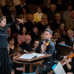 Česká filharmonie • Jevgenij Kissin, 6. listopadu 2025, Rudolfinum, Dvořákova síň – Elim Chan a Česká filharmonie (foto Ivan Malý)