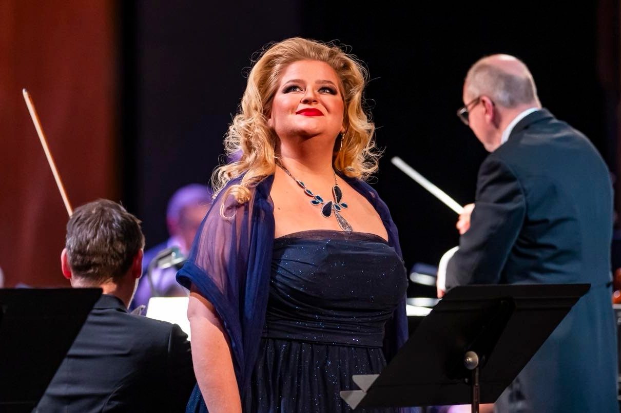 Vincenzo Bellini: Norma, 18. listopadu 2025, Státní opera – Marigona Qerkezi, Hermann Bäumer a Orchestr Státní opery (foto Václav Hodina)