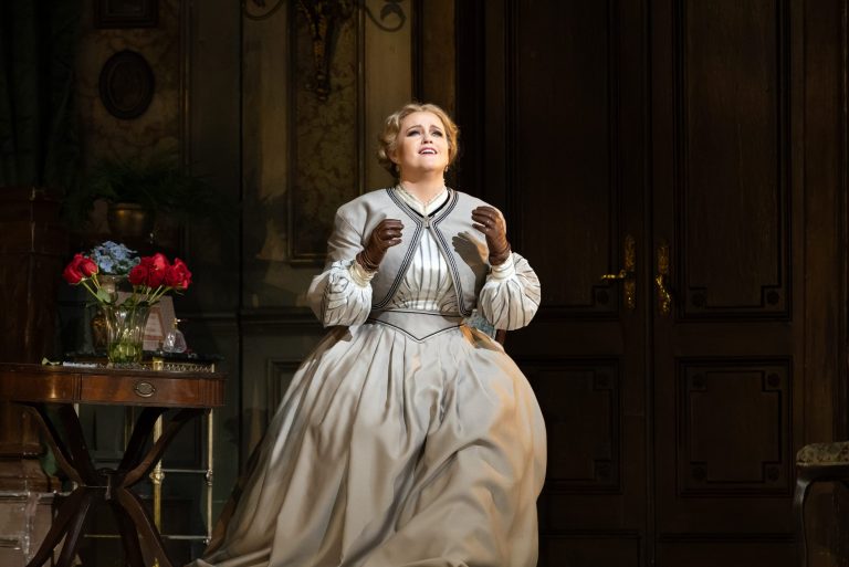 Richard Strauss: Arabella, Metropolitan Opera New York – Rachel Willis-Sørensen (zdroj Aerofilms)