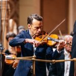 Symfonický orchestr Českého rozhlasu: Andris Poga a Čajkovského Patetická, 24. listopadu 2025, Dvořákova síň, Rudolfinum – Linus Roth (foto Matěj Komár)