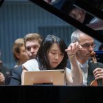 Claire Huangci, 13. listopadu 2025, kino Vesmír, Ostrava (zdroj Janáčkova filharmonie Ostrava)