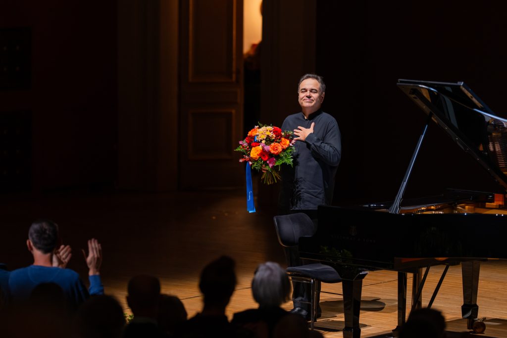 Klavírní festival Rudolfa Firkušného: Arkadij Volodos, 13. listopadu 2025, Rudolfinum, Dvořákova síň (foto Václav Hodina)