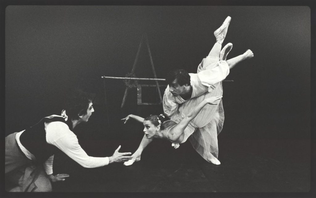 Pavel Šmok: Záskok, Pražský komorní balet – Karel Čejka, Ilona Felgrová a Ludvík Vidlák (foto Petr Koubek)