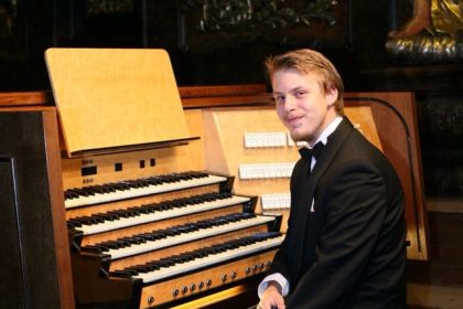 Tomáš Mihalik (zdroj Slovenská filharmónia)