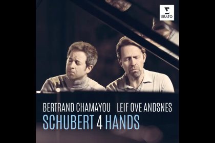 Schubert: Four Hands (zdroj Erato)