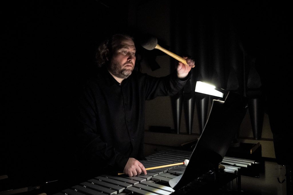 Arvo Pärt 90 &Tigran Mansurjan, 6. listopadu 2025, Besední dům, Brno – Lukáš Krejčí (foto Jakub Joch)