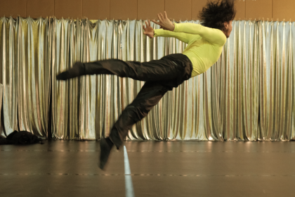 Natia Chikvaidze a William Sánchez H.: Folks (zdroj InForm – Platform for Inclusive Minds, foto Eka Darsavelidze)