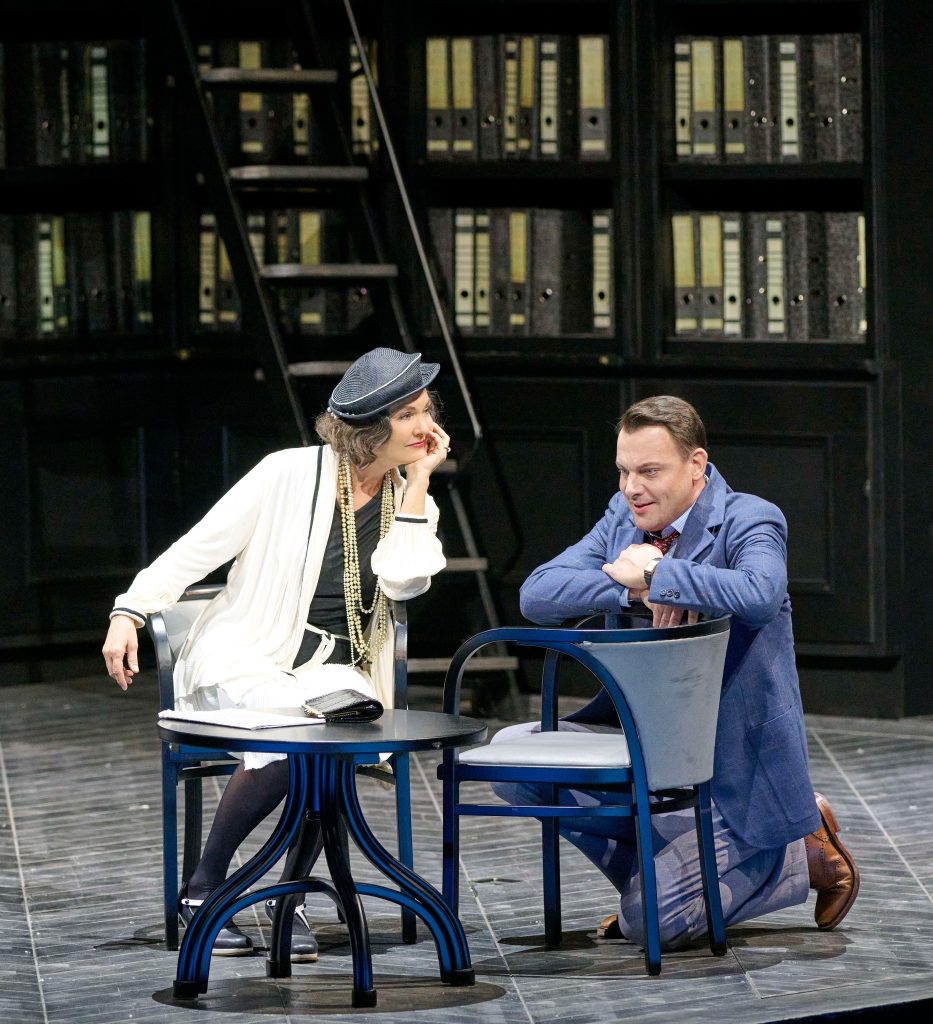 Leoš Janáček: Věc Makropulos – Marlis Petersen, Pavel Černoch, Wiener Staatsoper (zdroj Wiener Staatsoper, foto Michael Poehn)