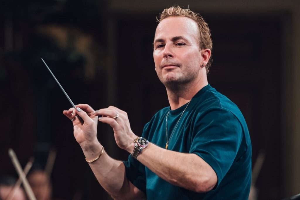 Yannick Nézet-Séguin, foto ze zkoušky Novoročního koncertu, 29. prosince 2025, Vídeň (zdroj Wiener Philharmoniker, foto Niklas Schnaubelt)