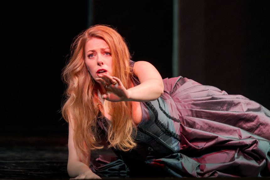 Josef Mysliveček: Tamerlán – Pavla Radostová (zdroj Divadlo J. K. Tyla Plzeň, foto Martina Root)