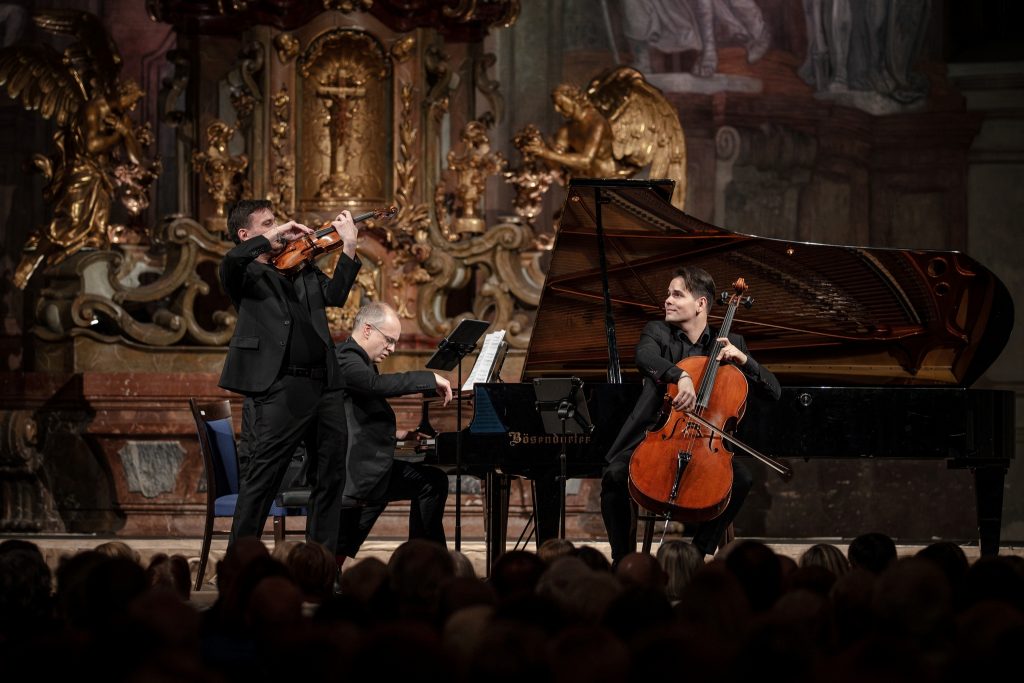 The Trio, 27. ledna 2026, Kostel sv. Šimona a Judy, Praha (zdroj Symfonický orchestr hl. m. Prahy FOK, foto Hana Görlichová)