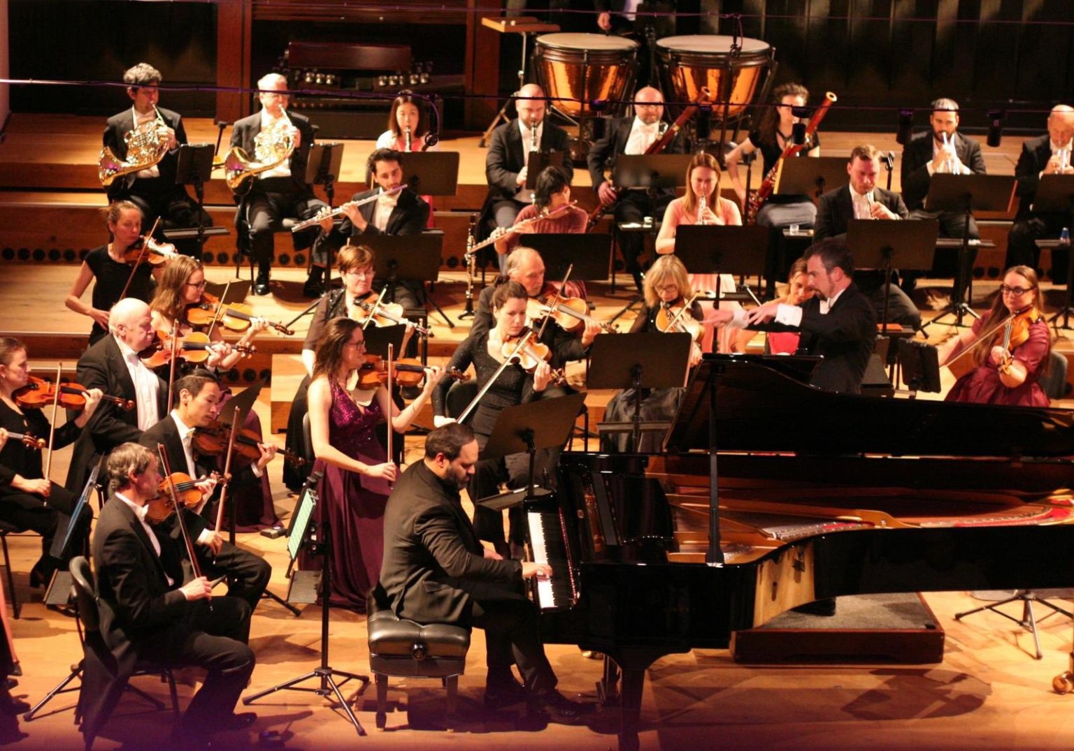 Jan Bartoš, Jihočeská filharmonie, 21 ledna 2026, kostel sv. Anny, České Budějovice (zdroj Marek Šedivý, foto Marcela Pýchová)