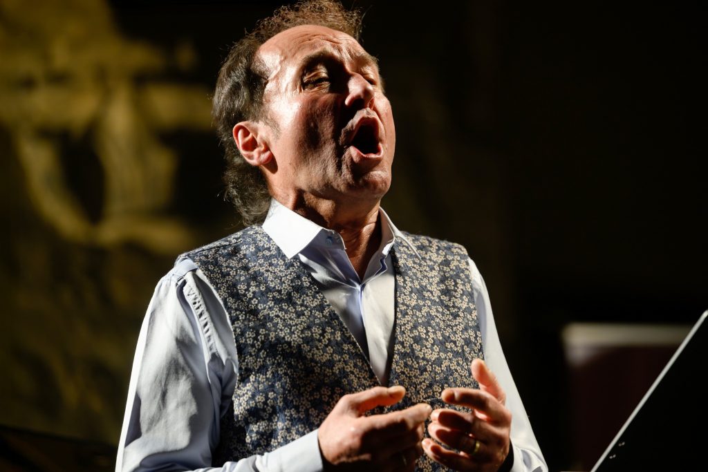 Schubertova Winterreise, 28. ledna 2026, Anežský klášter – Roman Janál (foto Karel Šuster)