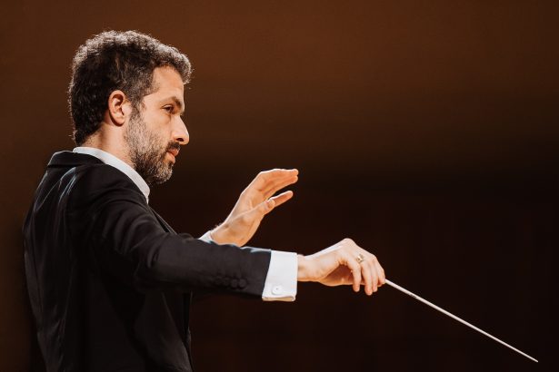 Omer Meir Wellber (foto Luca Pezzani)