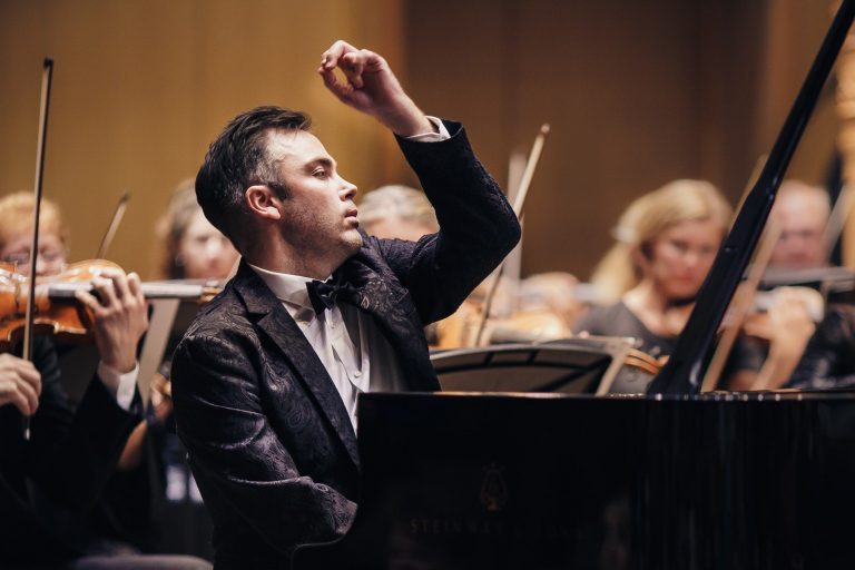 Nicholas McCarthy (zdroj Nicholas McCarthy)