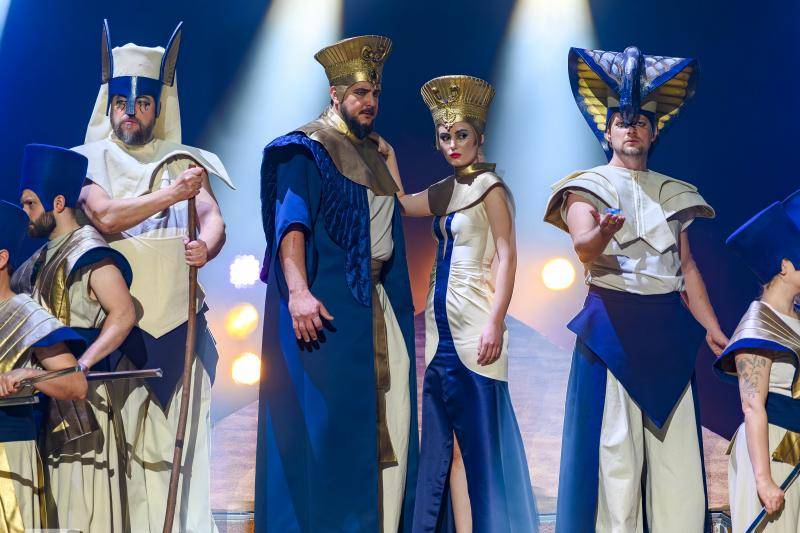 Gioacchino Rossini: MOJŽÍŠ A FARAON aneb Přechod Rudého moře – Petr Urbánek, Miloš Horák, Magdaléna Rovenská, Vít Šantora (foto Martin Popelář)