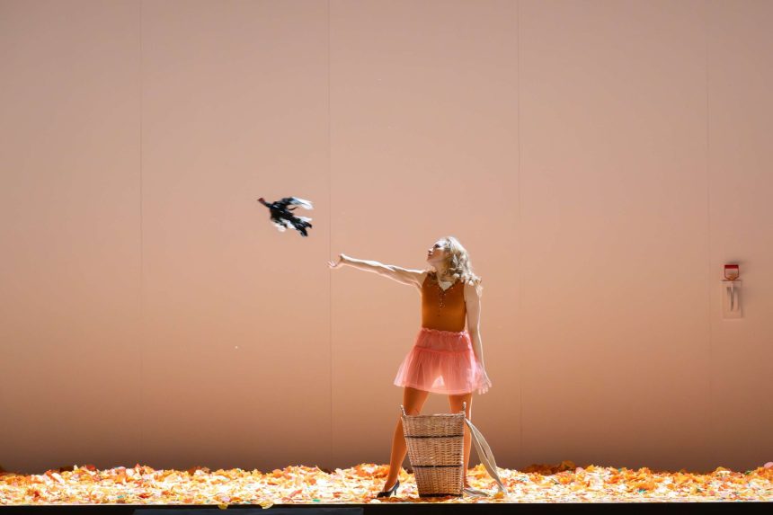 Leoš Janáček: Příhody lišky Bystroušky, Staatsoper Unter den Linden (foto Monika Rittershaus)