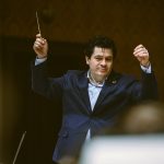 Cristian Măcelaru (zdroj Česká filharmonie)