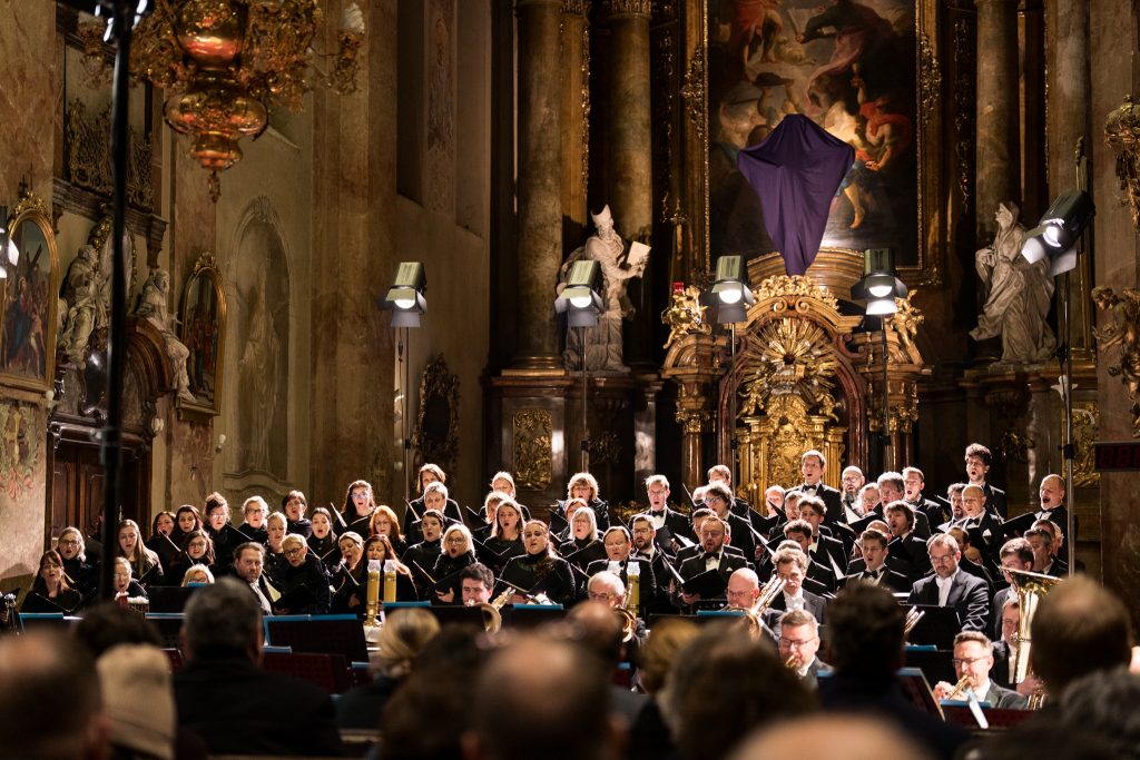 Zahajovací koncert 33. ročníku Velikonočního festivalu duchovní hudby – Filharmonie Brno, Pražský filharmonický sbor, 29. března 2026, kostel sv. Janů, Brno (zdroj Velikonoční festival duchovní hudby, foto Jan Prokopius)