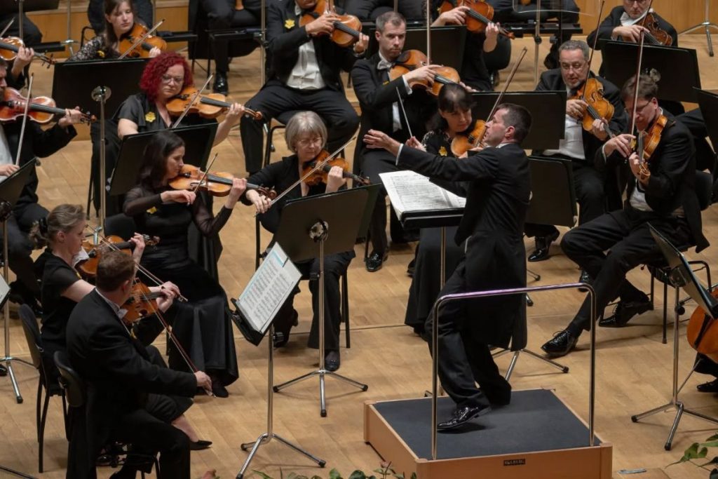 Ondrej Olos, Slovenská filharmonie, 17. dubna 2026, Bratislava (zdroj Slovenská filharmonie, foto Alexander Trizuljak)