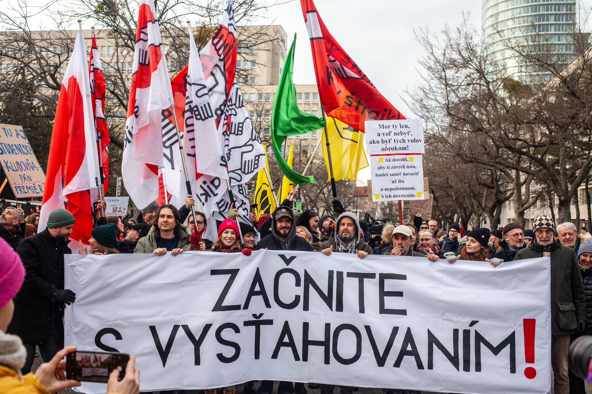 Protestní průvod kvůli zásahům do kultury v Bratislavě, 31. března 2026 (foto Andrea Kalinová)