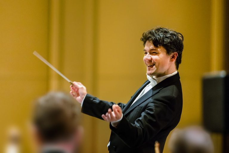 Elias Grandy (zdroj Columbia Artists)